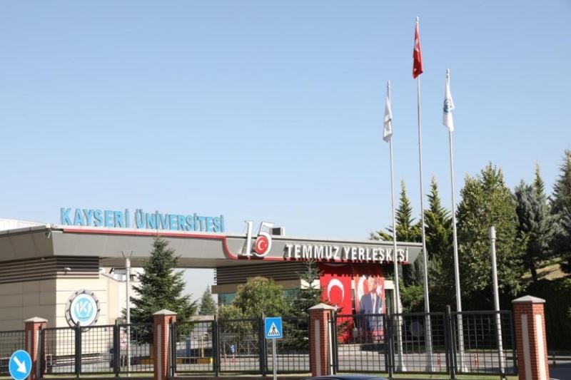 Kayseri Üniversitesi Kütüphanesine Milli Şairimiz Mehmet Akif Ersoy’un İsmi Verildi
