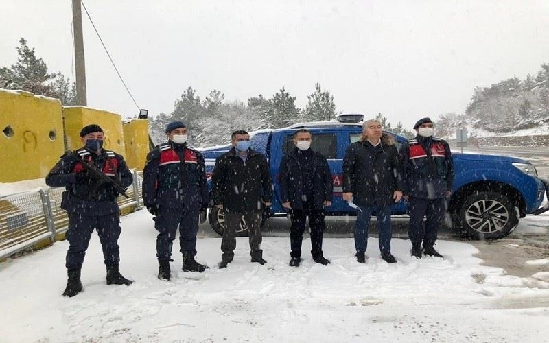 Çanakkale Valisi Aktaş, Kirazlı uygulama noktasını ziyaret etti
