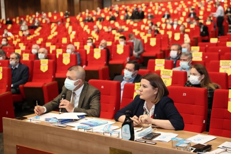 İzmitlilerin talepleri Büyükşehir Meclisine taşındı
