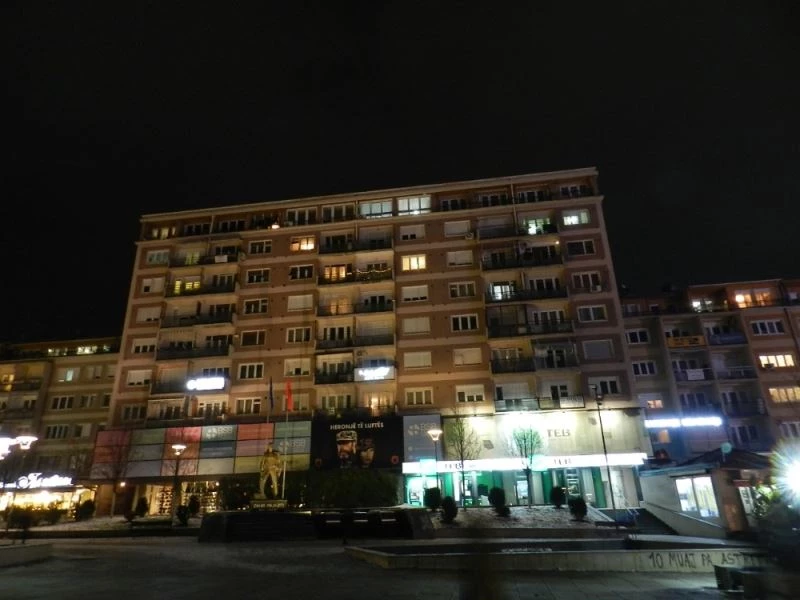 Kosova Savaşında öldürülenler için mumlar yakıldı
