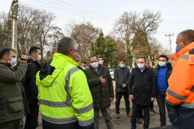 Başkan Demir: ”Ayrım yapmadan hizmet götürüyoruz”
