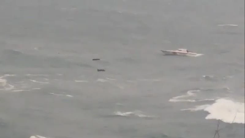 Palau Bandıralı geminin batma anından sonra yaşananlar kameralara böyle yansıdı
