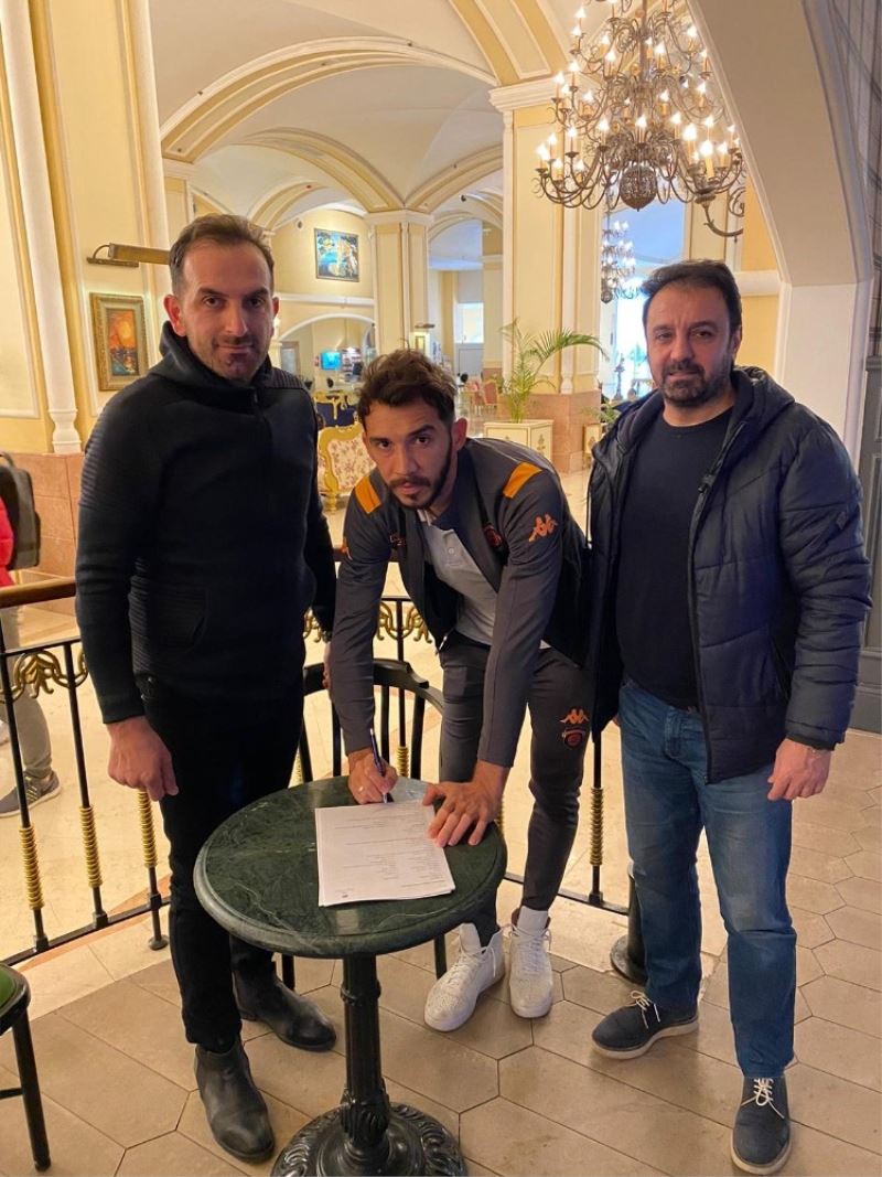 Gölcükspor forvet Emirhan Atilla’yı renklerine bağladı
