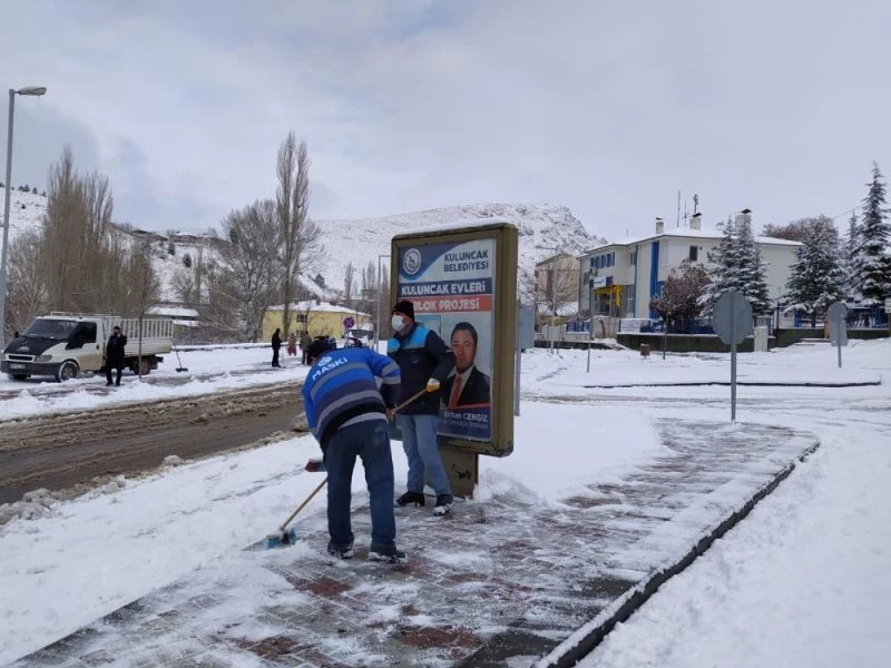 Kuluncak’ta da kar etkili oldu
