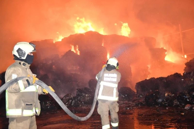 Balıkesir İtfaiyesi 2020 yılında 8 bin 893 olaya müdahale etti
