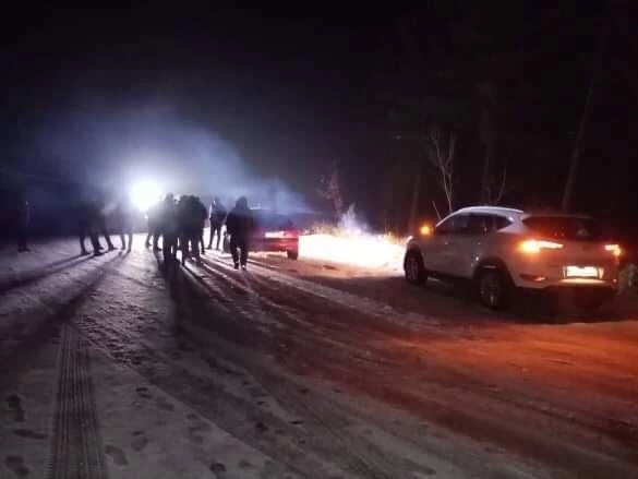 ZORKUN YAYLASINDA 20 ARAÇ MAHSUR KALDI