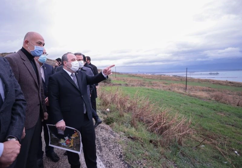 Bakan Varank: “Ceyhan, Mersin, Hatay; cari açık verdiğimiz alanlarda yatırım yapılacak bölgeler olacak”
