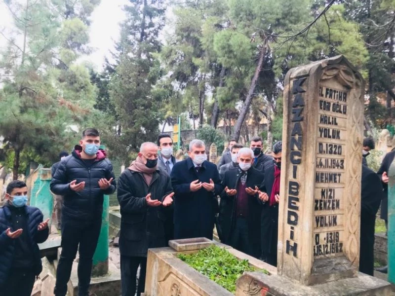 Kazancı Bedih mezarı başında anıldı
