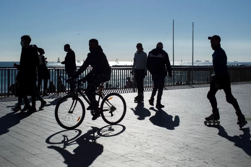 İspanya’da hafta sonu 84 bin 287 yeni vaka tespit edildi
