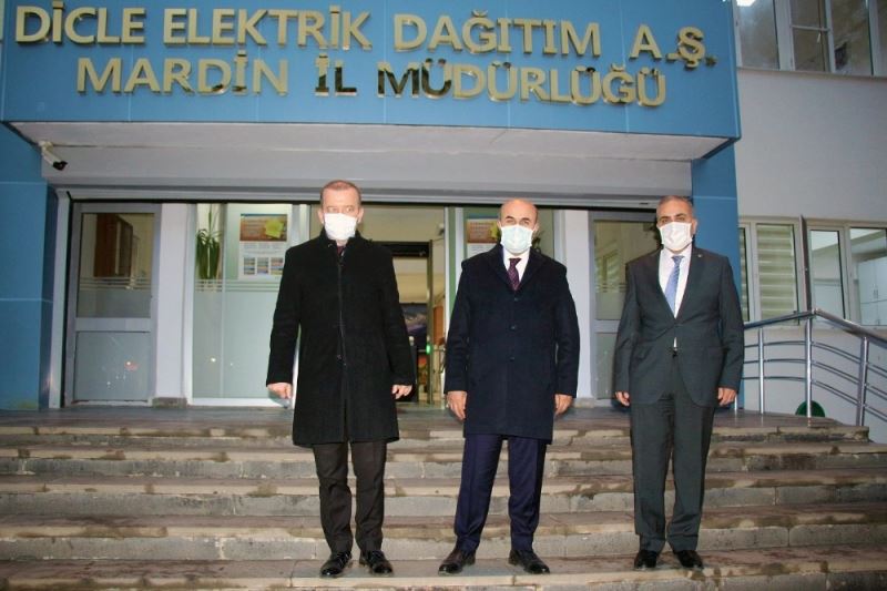 Mardin Valisi Demirtaş’tan Dicle Elektrik’e ziyaret
