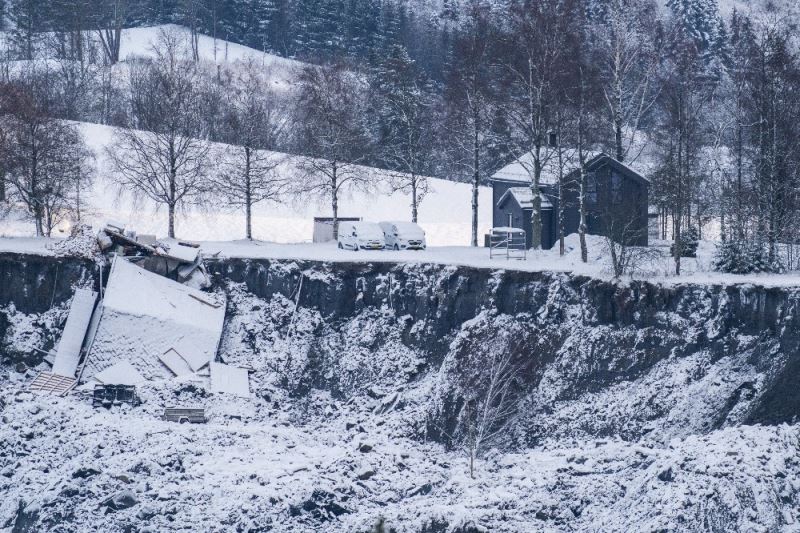 Norveç’teki heyelanda 1 kişinin daha cansız bedenine ulaşıldı

