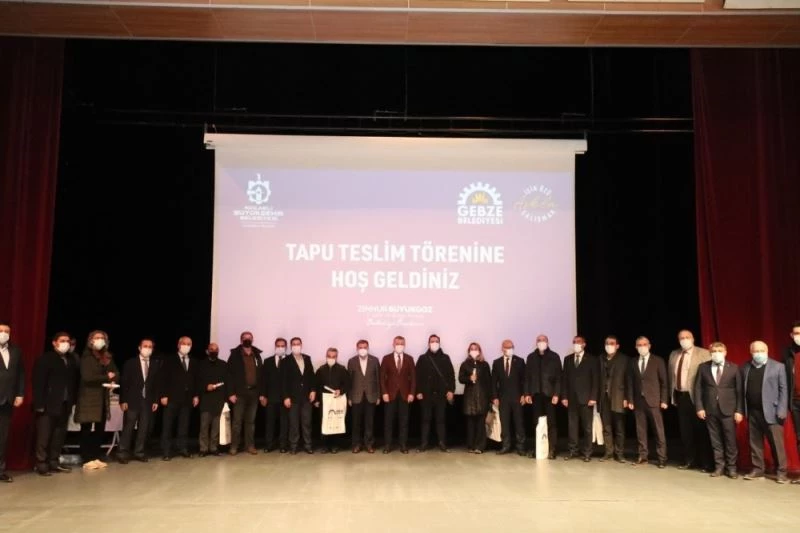 Balçık’ta hak sahiplerine tapular protokolden
