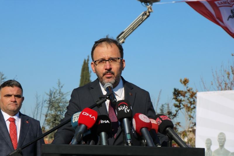 Bakan Kasapoğlu ’Samsunspor Anıtı’nı açtı
