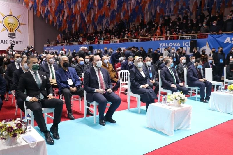AK Parti Genel Başkan Yardımcısı Canikli: “Macron bükemediği bileği öptü”
