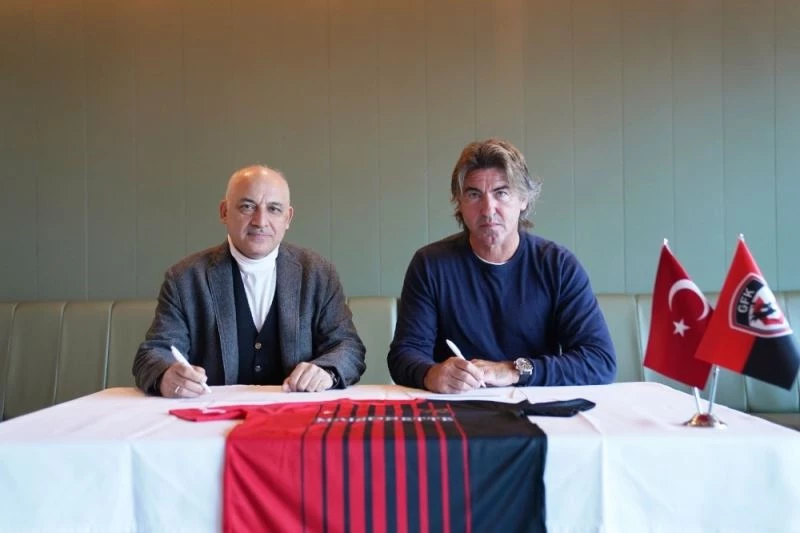 Gaziantep FK, Teknik Direktör Ricardo Sa Pinto ile anlaşmaya vardı.

