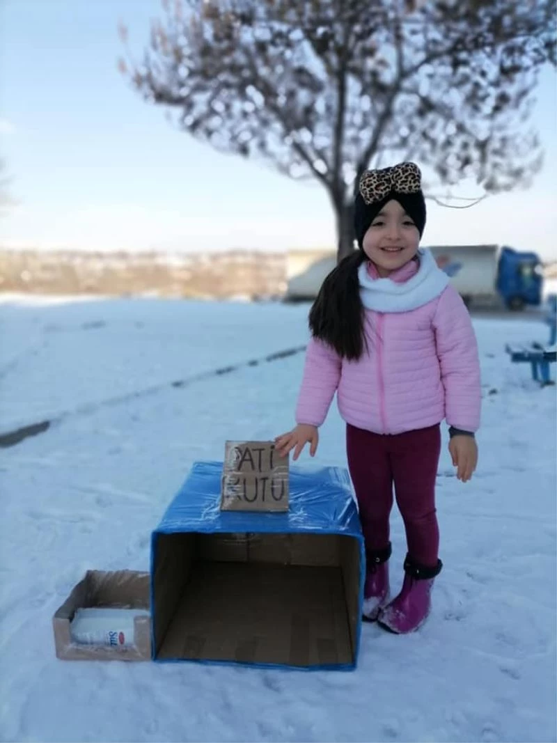 Küçük Ayşe Mina’dan örnek davranış
