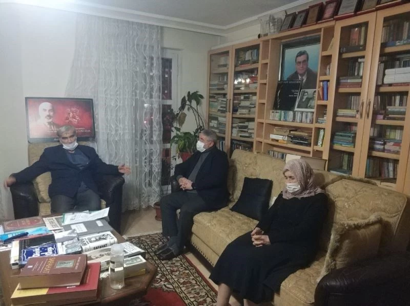 Mehmet Tatlısu, kütüphanesini Çorum Belediyesine bağışladı
