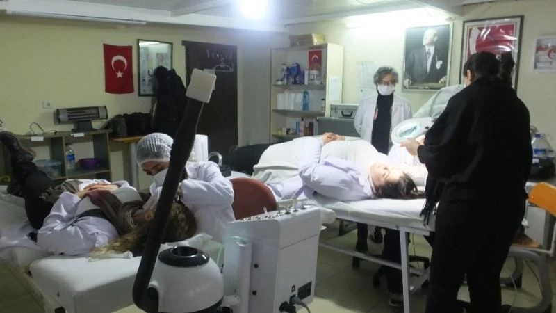 Balıkesir’de pandemi güzelliğe engel olamadı
