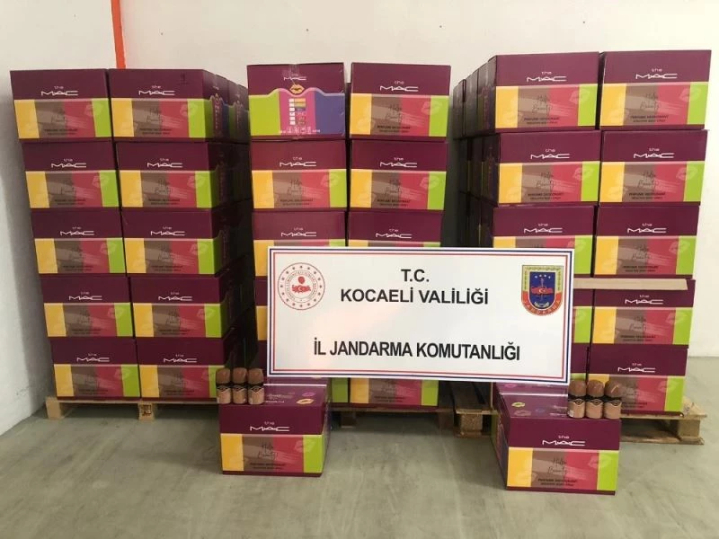Kocaeli’de 150 bin TL değerinde sahte deodorant ele geçirildi
