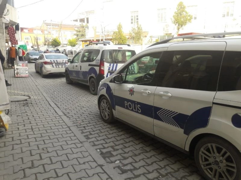 (Özel) Gasp için geldiler, başaramayınca 5 yerinden bıçaklayıp kaçtılar
