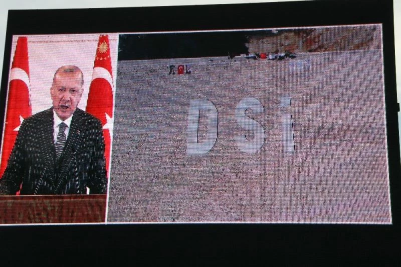 Cumhurbaşkanı Erdoğan dev projenin açılışına video konferansla katıldı
