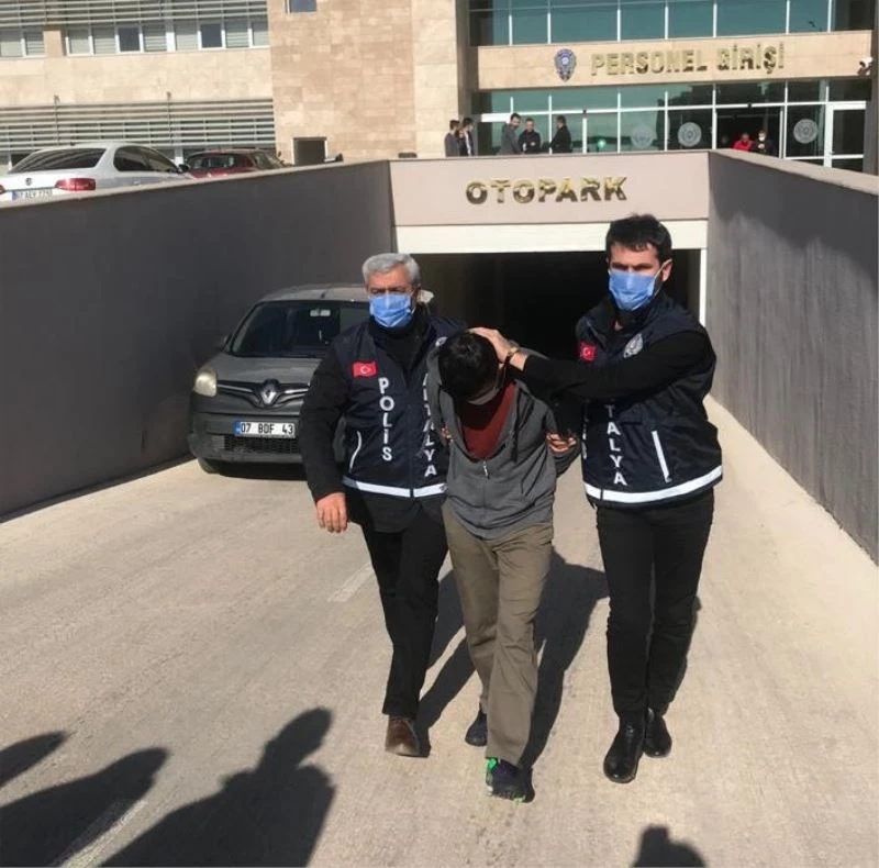 Yaşlı kadını altın ve parası vardır diye öldürmüşler
