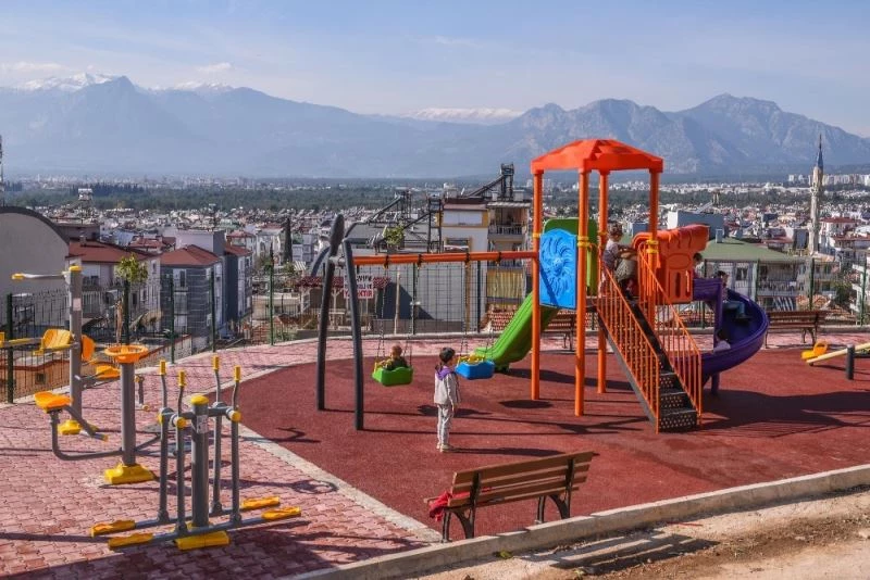 Erenköylü çocukların park mutluluğu
