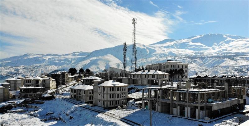 Elazığ depreminin merkez üssü Sivrice yeniden inşa ediliyor
