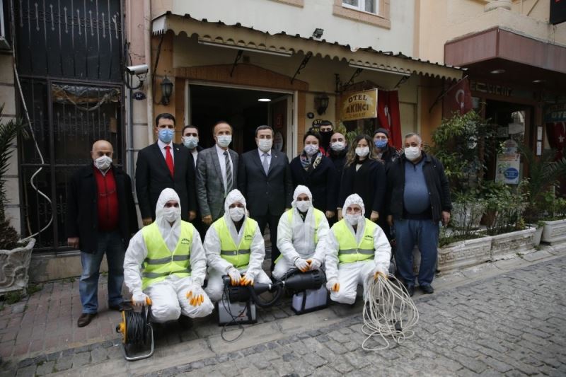 Konak Belediyesinden ilçedeki tüm otellere dezenfeksiyon
