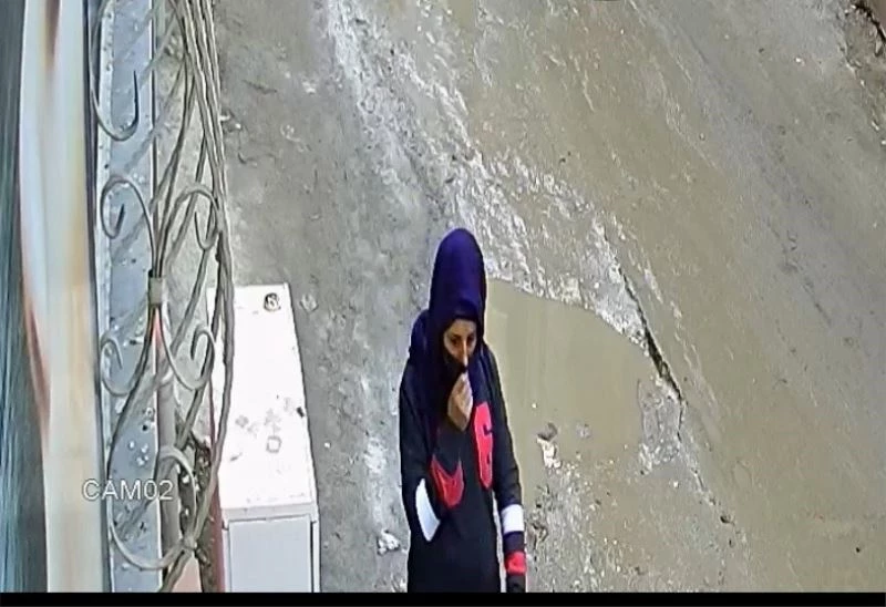 Mezar almak için biriktirdiği 30 bin lira değerindeki altınını çaldılar
