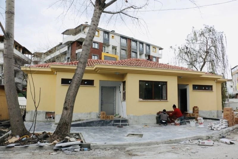 Körfez Belediyesi’nden Ağadere’ye yeni mescit ve tuvalet
