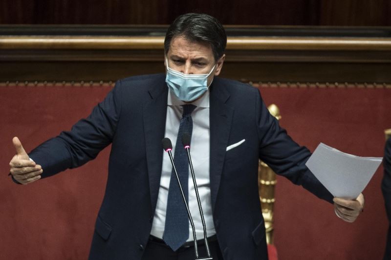 İtalya Başbakanı Conte görevinden istifa etti
