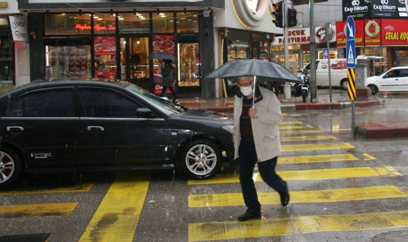 Meteorolojinin Afyonkarahisar için öngördüğü tahminler doğru çıktı
