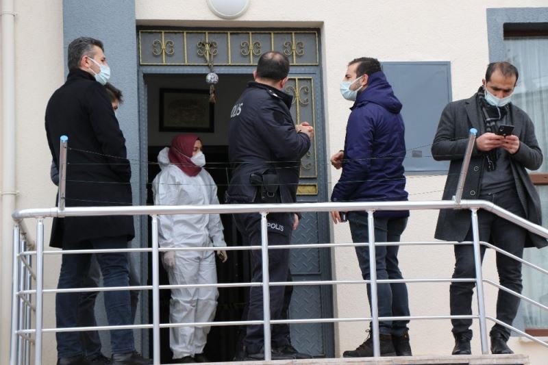 Erzincan’da doğalgazdan zehirlenen polis - öğretmen çift öldü
