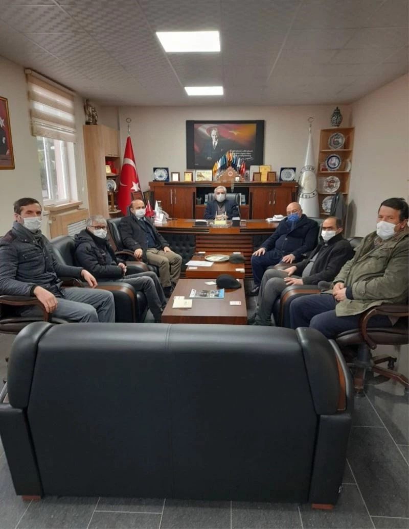 Dumlupınar’da çiftçi kooperatifine arazi kazandırma çalışması
