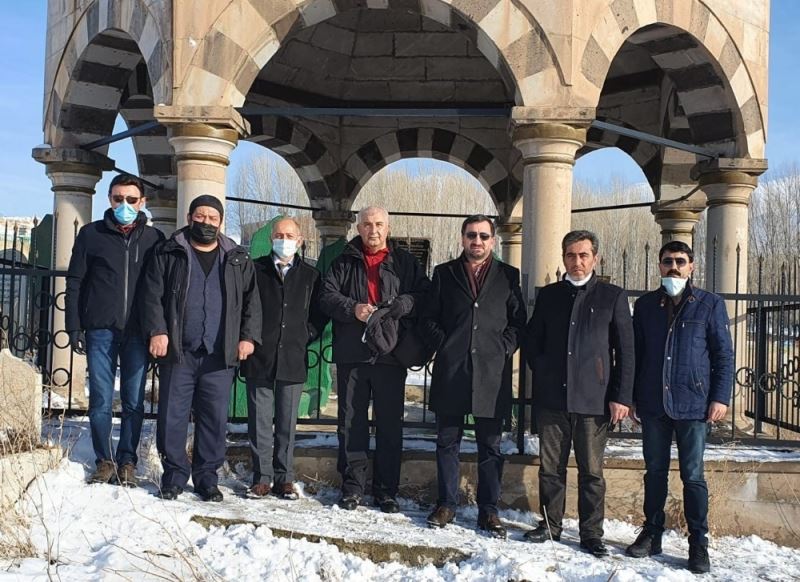 Ertaş: “BM’nin 2021’i Yunus Emre Yılı ilan etmesi Erzurum’a ayrı bir sorumluluk yüklüyor

