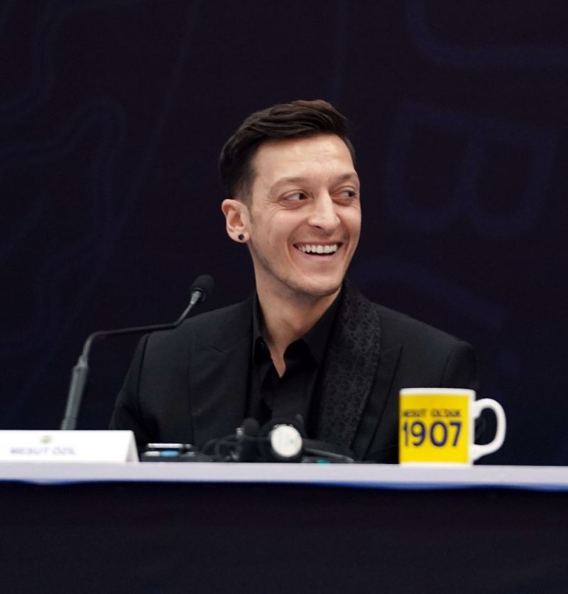 Fenerbahçe’nin yeni transferi Mesut Özil: 