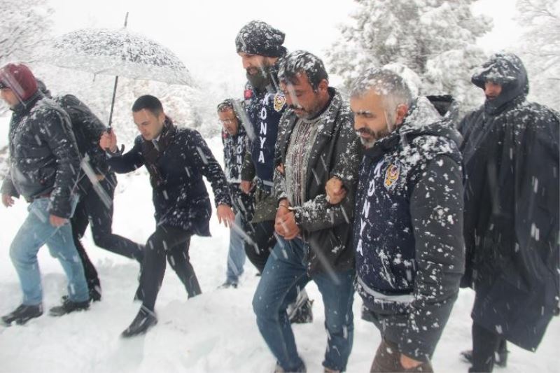 Cesedi gömdükleri yeri gösterdi, ‘bana bu iş zorla yaptırıldı’ dedi
