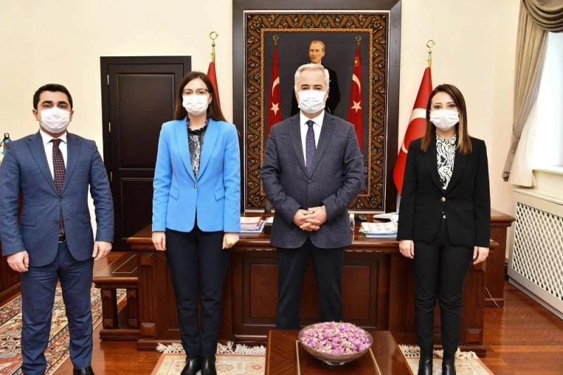 Isparta’da görev süreleri dolan kaymakam vekilleri kente veda etti
