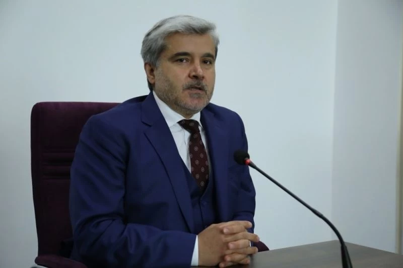 ASÜ Rektörü Şahin: “Tüm amacımız işleri kolaylaştırmak üzerine olmalı”
