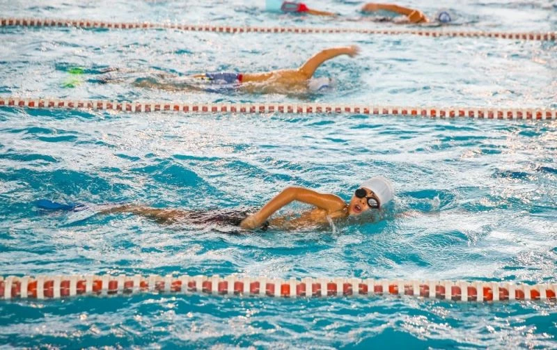 Bucanın minik yüzücüleri şampiyonaya hazırlanıyor
