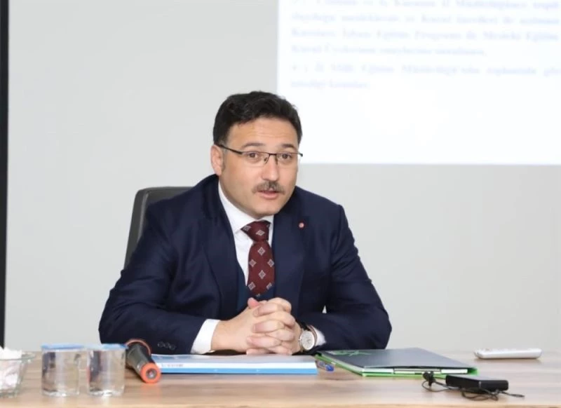 Vali Çiçek’ten Toplum Yararına Çalışma Projesi (TYP) açıklaması:
