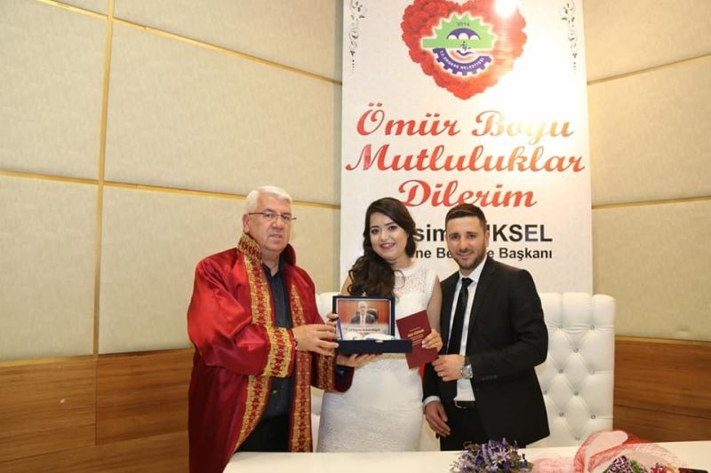 Ergene’de 2020 yılında 410 nikah kıyıldı
