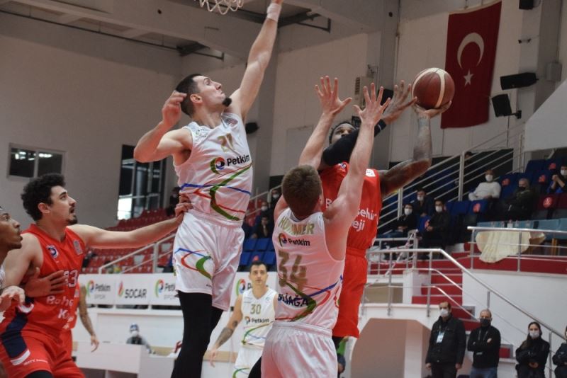 Basketbol Süper Ligi: Aliağa Petkim Spor: 72 - Bahçeşehir Koleji: 77
