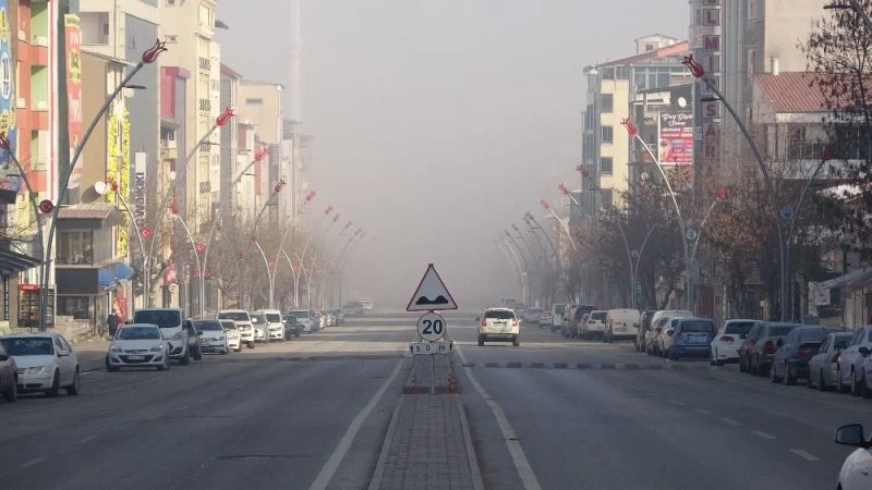 Muş’ta kısıtlamaya uyuluyor
