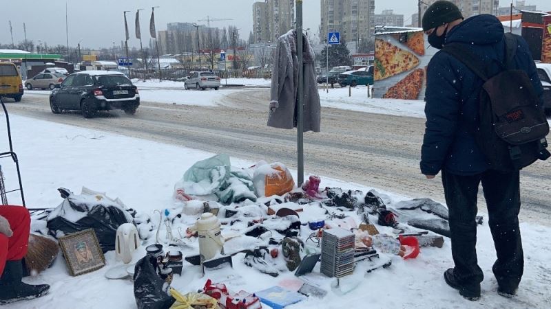 Ukrayna’daki yoğun kar yağışı 108 yerleşim yerini elektriksiz bıraktı
