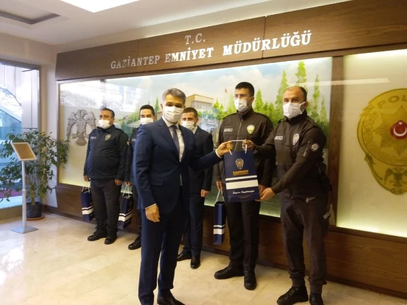 EYP yakalayan polis ve bekçiler ödüllendirildi
