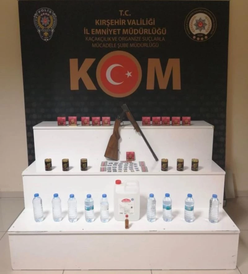 Kırşehir’de sahte içki ve kaçak cinsel uyarıcı hap operasyonu
