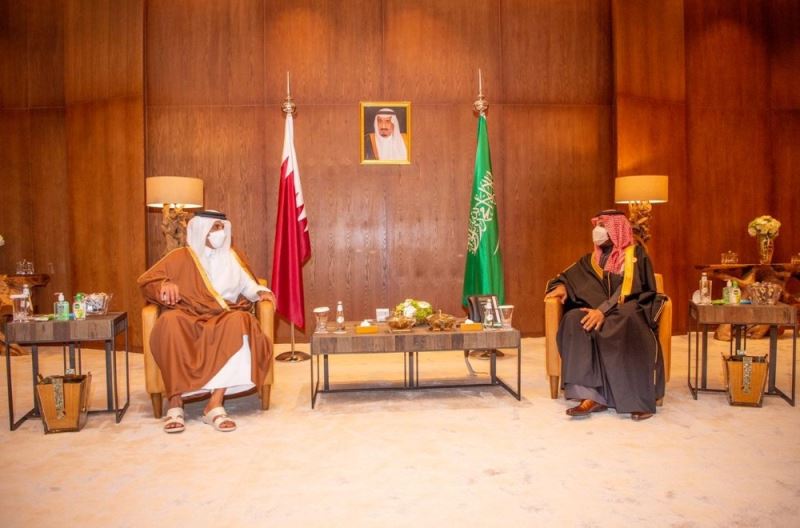 Suudi Arabistan Veliaht Prensi Selman, Katar Emiri Al Sani ile görüştü
