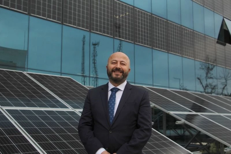 Cam panellerle elektrik üreten akıllı binalarla tasarruf dönemi
